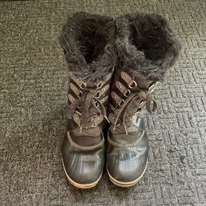 Sorrel Joan of arc boot